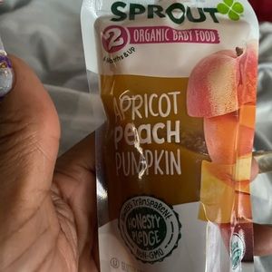 Meet your Posher, Lakisha